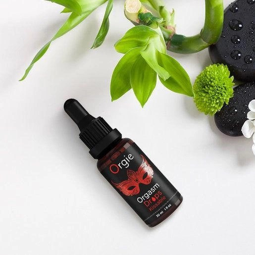 Izmoil qishlogida jinsiy aloqa uchun qizlar