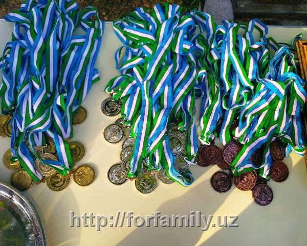 Комплекты медалей (1,2,3 место) в Ташкенте цена 9000 сум от For Family ...